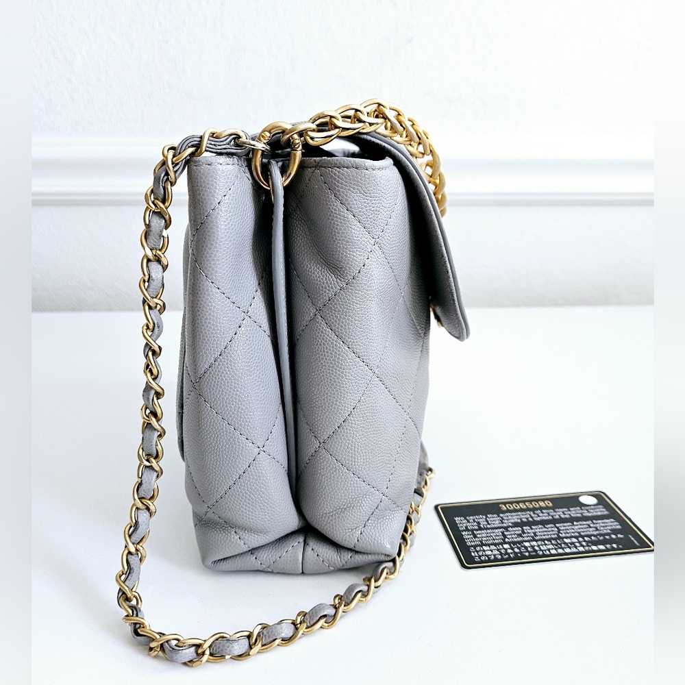 Chanel Gray Caviar Leather Top Handle Two-way Flap Bag - Picture 4 of 16
